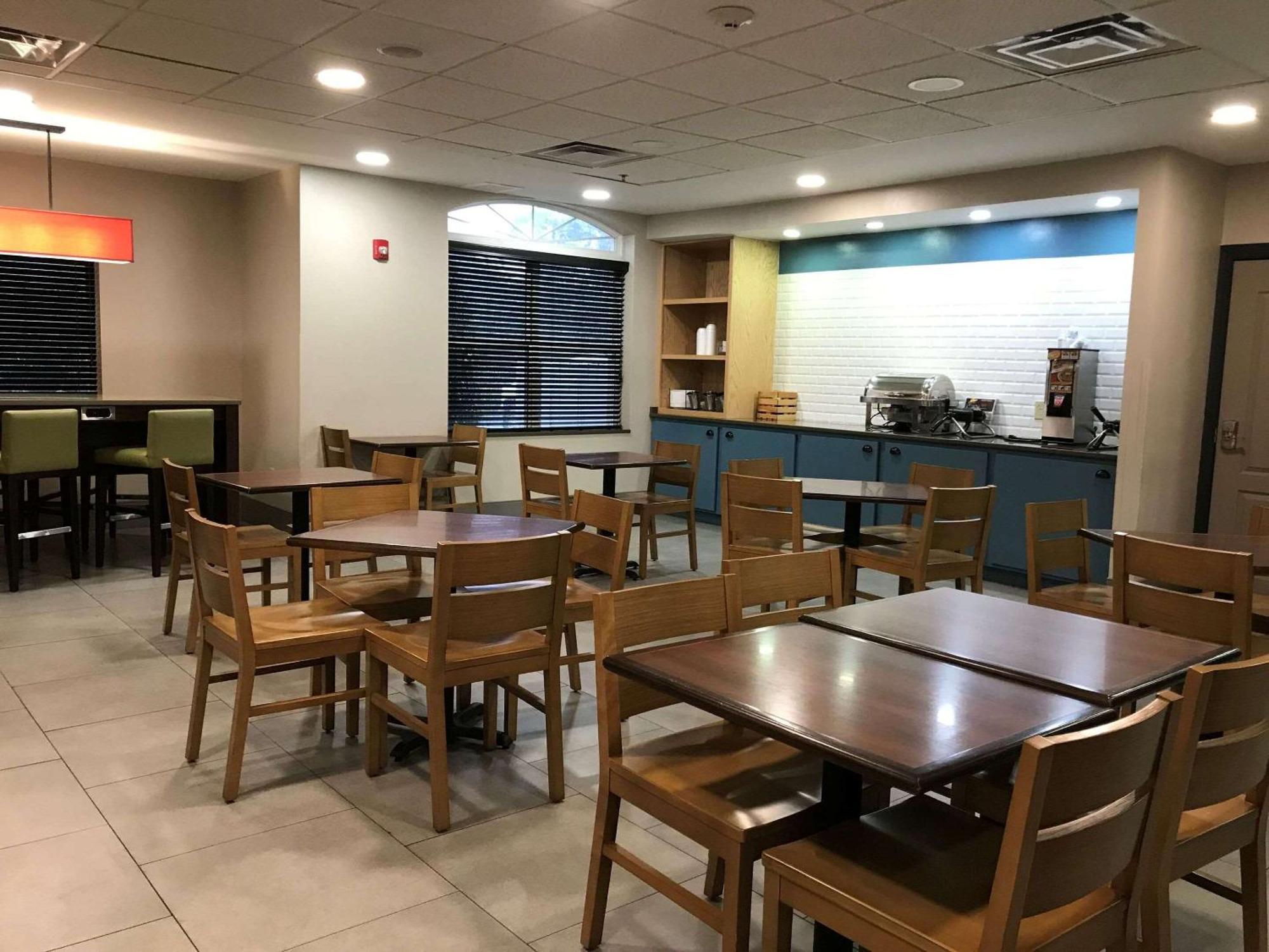 Country Inn & Suites By Radisson, Emporia, Va Luaran gambar